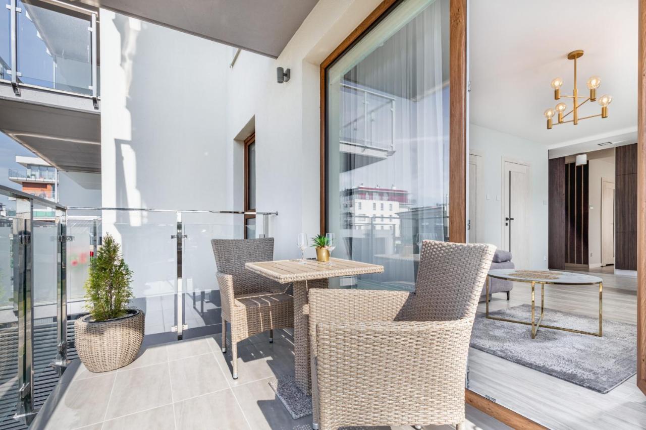 Apartamenty Osiedle Bursztynowe III By Noclegi Renters كولوبرزيغ المظهر الخارجي الصورة